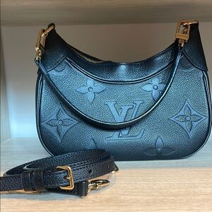 Louis Vuitton Black Leather Women's Bag